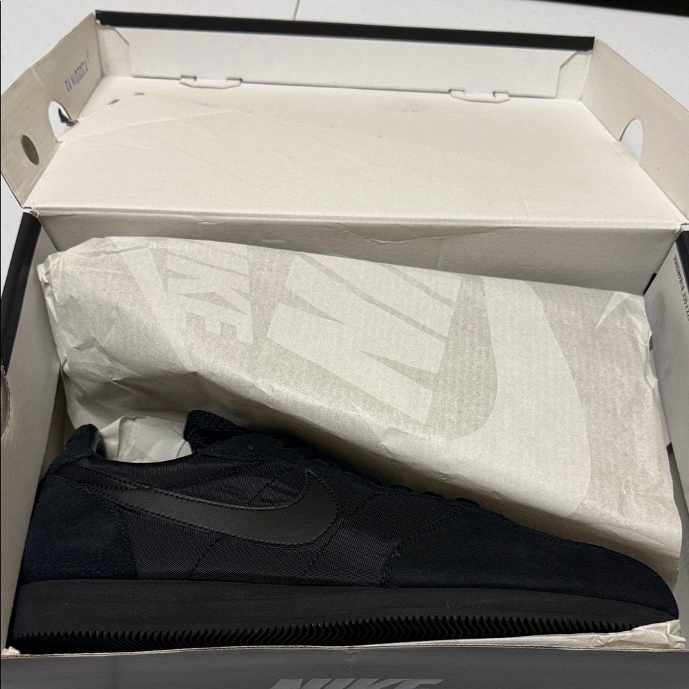 Nike Eagle CDG Black NIB Sz 12 Men’s Rare